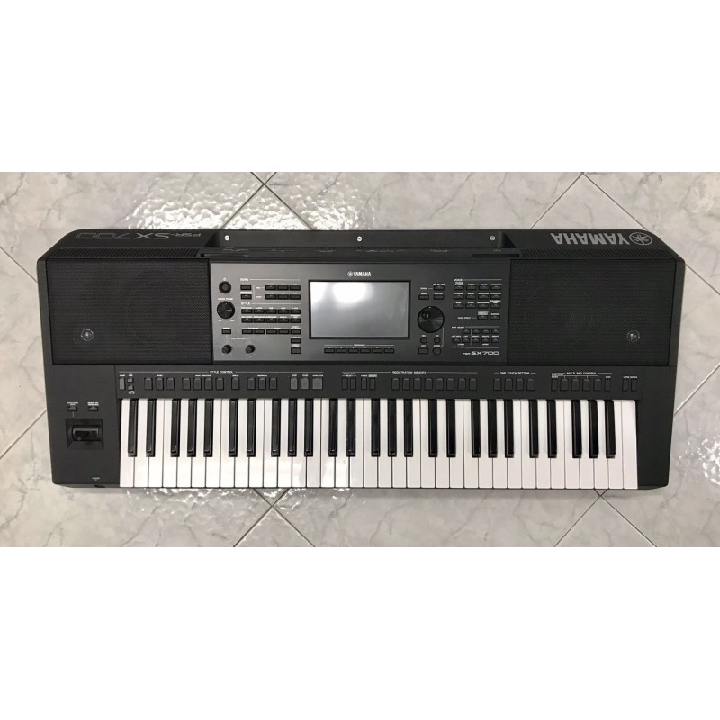 Yamaha PSR SX700 - Usato