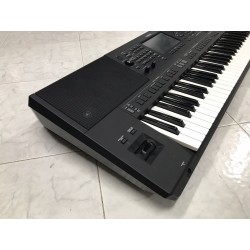 Yamaha PSR SX700 - Usato