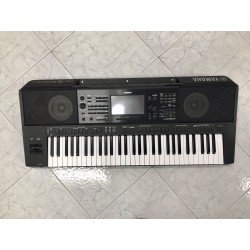 Yamaha PSR-SX900 - Usato